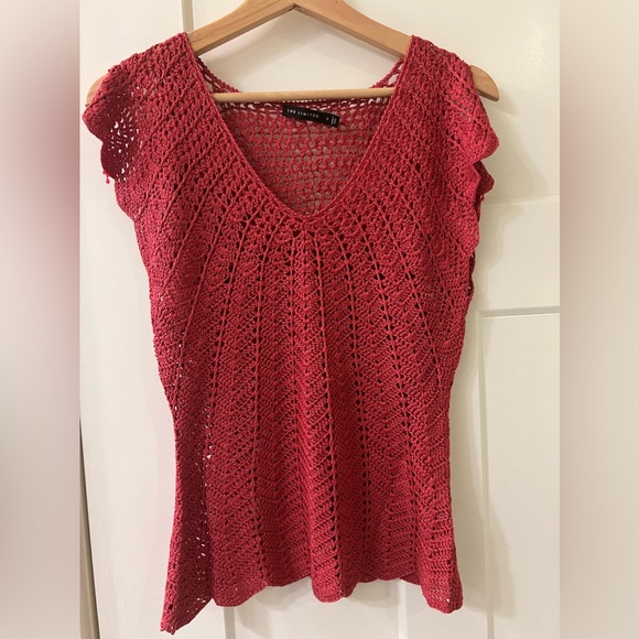 The Limited Tops - Pretty Crochet Top- Size S